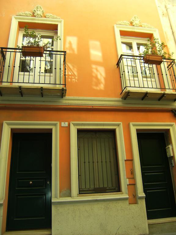 Elizabeth B&B Cagliari Extérieur photo
